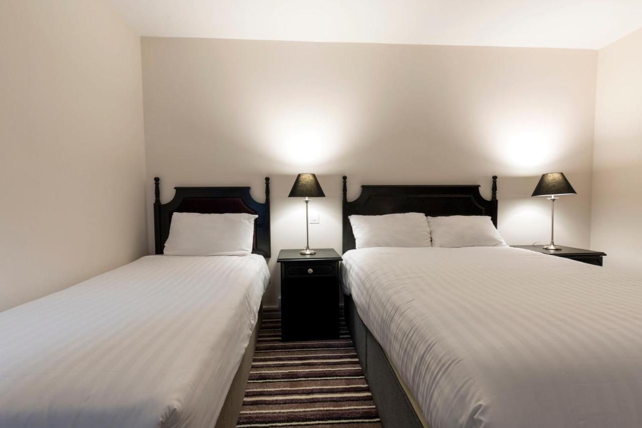 Ivy Tower Hotel Castlebar Kültér fotó